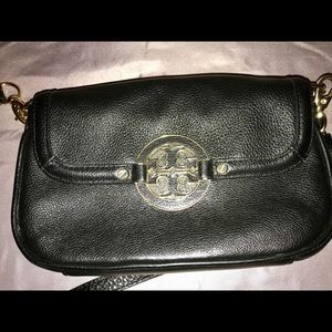 Tory Burch Amanda crossbody bag.